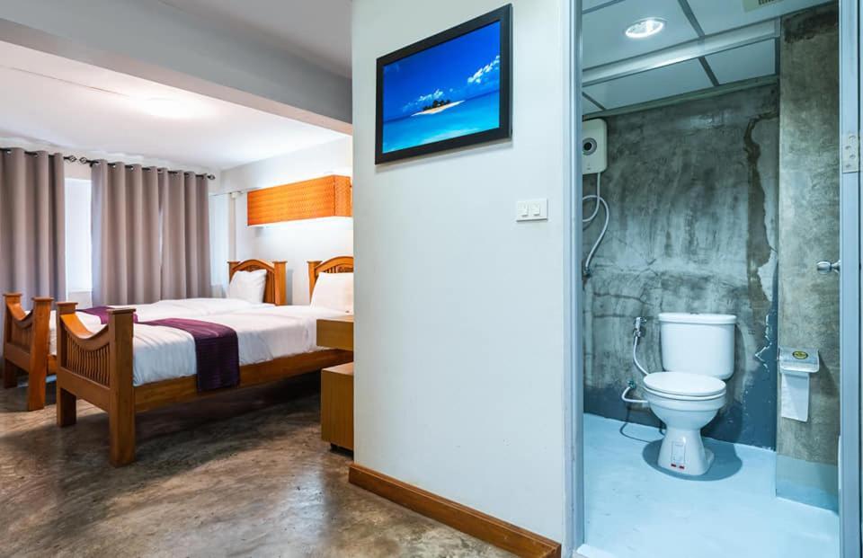 Go Inn Khaosan Road โกอินน์ ตรอกข้าวสาร3 Bangkok Kültér fotó